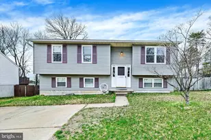 1508 Lochaber Ct, Glen Burnie, MD 21061 - Photo 3