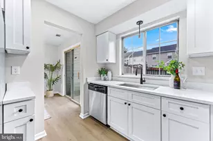 526 Bend Circle Rd, Glen Burnie, MD 21061 - Photo 13