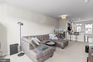 7933 Trailview Xing, Glen Burnie, MD 21060 - Photo 9