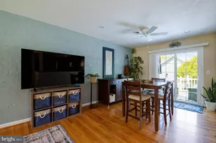 3542 Loch Haven Dr, Edgewater, MD 21037 - Photo 9