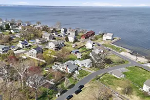 7806 Summit Dr, Pasadena, MD 21122 - Photo 55