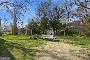 7806 Summit Dr, Pasadena, MD 21122 - Photo 49