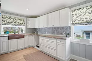 7806 Summit Dr, Pasadena, MD 21122 - Photo 21