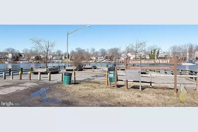 647 210th Street, Pasadena, MD 21122 - Photo 41