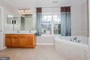 647 210th St, Pasadena, MD 21122 - Photo 19