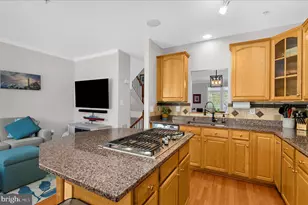 1327 Peppertree Ct, Crofton, MD 21114 - Photo 11