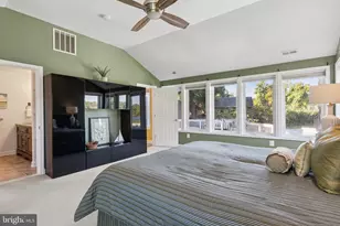 7654 Bay St, Pasadena, MD 21122 - Photo 21