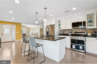 7654 Bay Street, Pasadena, MD 21122 - Photo 15