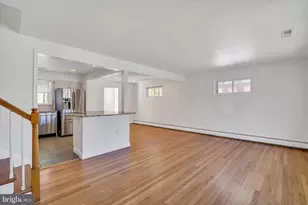 319 School Ln, Linthicum Heights, MD 21090 - Photo 5