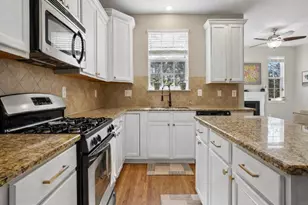 7326 Mockingbird Cir, Glen Burnie, MD 21060 - Photo 11