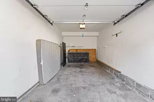 2504 Airy Hill Cir, Crofton, MD 21114 - Photo 19