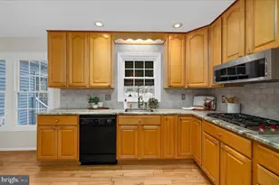 788 Oak Stump Dr, Millersville, MD 21108 - Photo 11