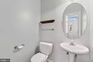 2404 Sandwich Ct, Crofton, MD 21114 - Photo 15