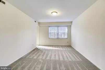 1752 Whitfield Court, Crofton, MD 21114 - Photo 5