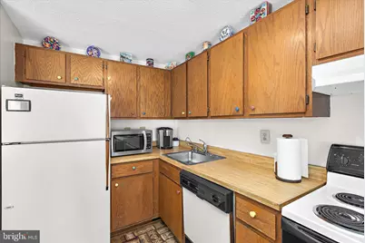 6441 Grafton Garth Court, Glen Burnie, MD 21061 - Photo 11
