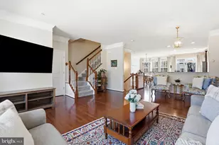 876 Nancy Lynn Ln, Arnold, MD 21012 - Photo 9