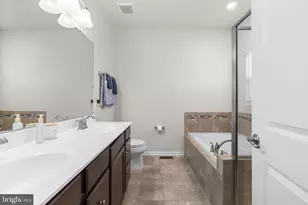 8280 Hickory Hollow Dr, Glen Burnie, MD 21060 - Photo 31