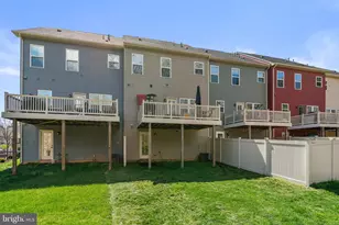 8280 Hickory Hollow Dr, Glen Burnie, MD 21060 - Photo 41