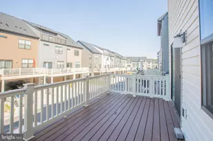 826 Teacher MItchell Rd, Glen Burnie, MD 21060 - Photo 37