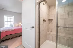 677 Warblers Perch Wy, Glen Burnie, MD 21060 - Photo 23