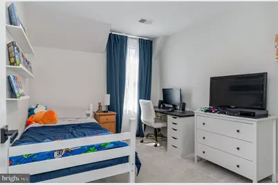 211 N Hammonds Ferry Road, Linthicum Heights, MD 21090 - Photo 25