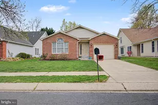 795 Eastern Point Rd, Annapolis, MD 21401 - Photo 1