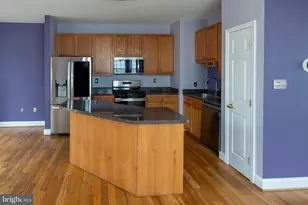 8023 Apple Valley Dr, Pasadena, MD 21122 - Photo 17