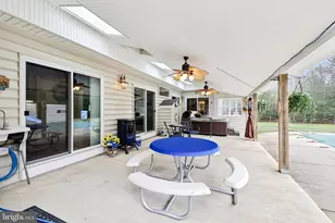 54 Dayton Dr, Pasadena, MD 21122 - Photo 117