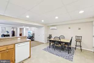 54 Dayton Dr, Pasadena, MD 21122 - Photo 97