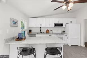 307 Riverdale Rd, Severna Park, MD 21146 - Photo 7