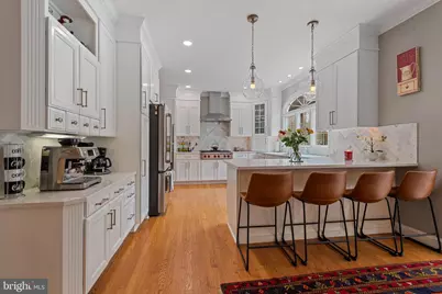 301 Sturtons Lane, Pasadena, MD 21122 - Photo 3