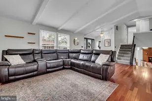 730 Snowdon Ln, Glen Burnie, MD 21061 - Photo 5