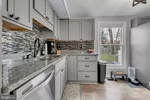 730 Snowdon Ln, Glen Burnie, MD 21061 - Photo 15