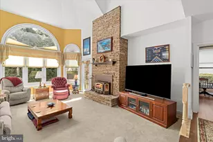 1303 Pleasant Meadow Rd, Crofton, MD 21114 - Photo 15