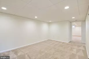 10 Idlewood St, Glen Burnie, MD 21061 - Photo 23