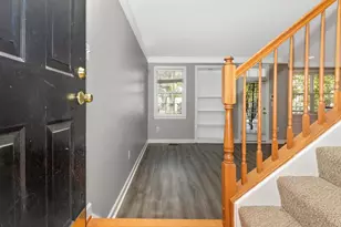 3526 Carriage Walk Ln, Laurel, MD 20724 - Photo 3