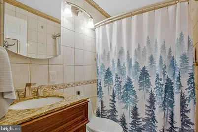 321 Maryland Avenue, Pasadena, MD 21122 - Photo 15