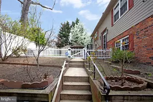 321 Maryland Ave, Pasadena, MD 21122 - Photo 5