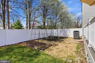 7717 Colonial Beach Rd, Pasadena, MD 21122 - Photo 41