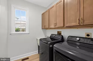 2907 Middlebridge Ct, Crofton, MD 21114 - Photo 13