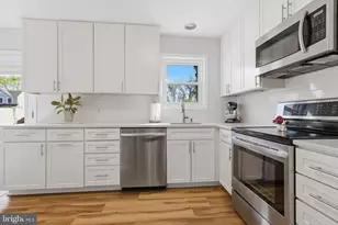 101 Cottage Grove Dr, Pasadena, MD 21122 - Photo 11