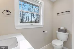 591 Pinedale Dr, Annapolis, MD 21401 - Photo 41