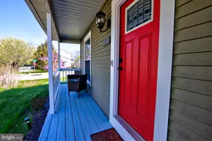 5655 Harbor Valley Dr, Brooklyn, MD 21225 - Photo 3