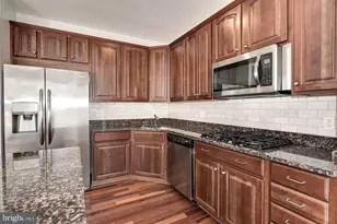 7576 Maidenhead Dr, Hanover, MD 21076 - Photo 9