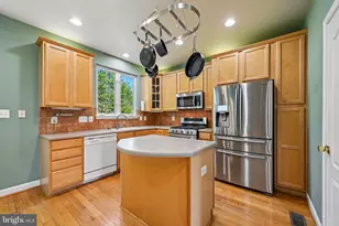 8002 Pennington Dr, Laurel, MD 20724 - Photo 19