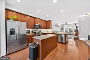 643 Ravenwood Dr, Glen Burnie, MD 21060 - Photo 25