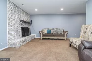 2426 Vineyard Ln, Crofton, MD 21114 - Photo 27