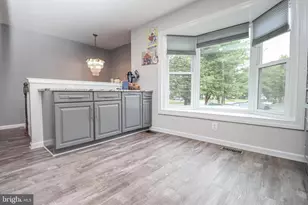 2426 Vineyard Ln, Crofton, MD 21114 - Photo 7