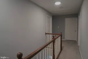 811 223rd St, Pasadena, MD 21122 - Photo 17