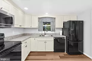 7901 Citadel Dr, Severn, MD 21144 - Photo 13